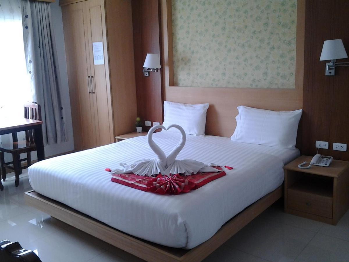 Green Harbor Hotel&apartamento con servicio Patong Exterior foto