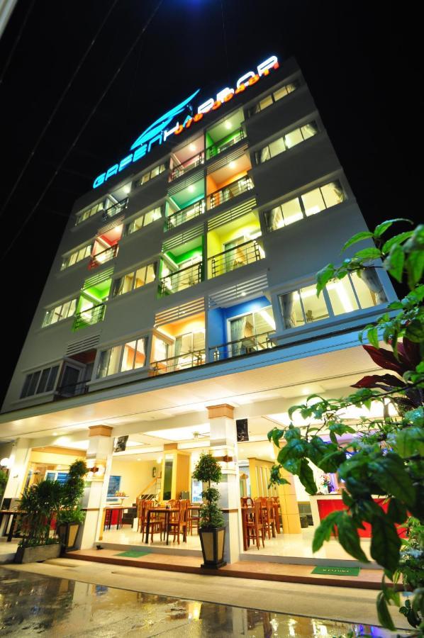 Green Harbor Hotel&apartamento con servicio Patong Exterior foto