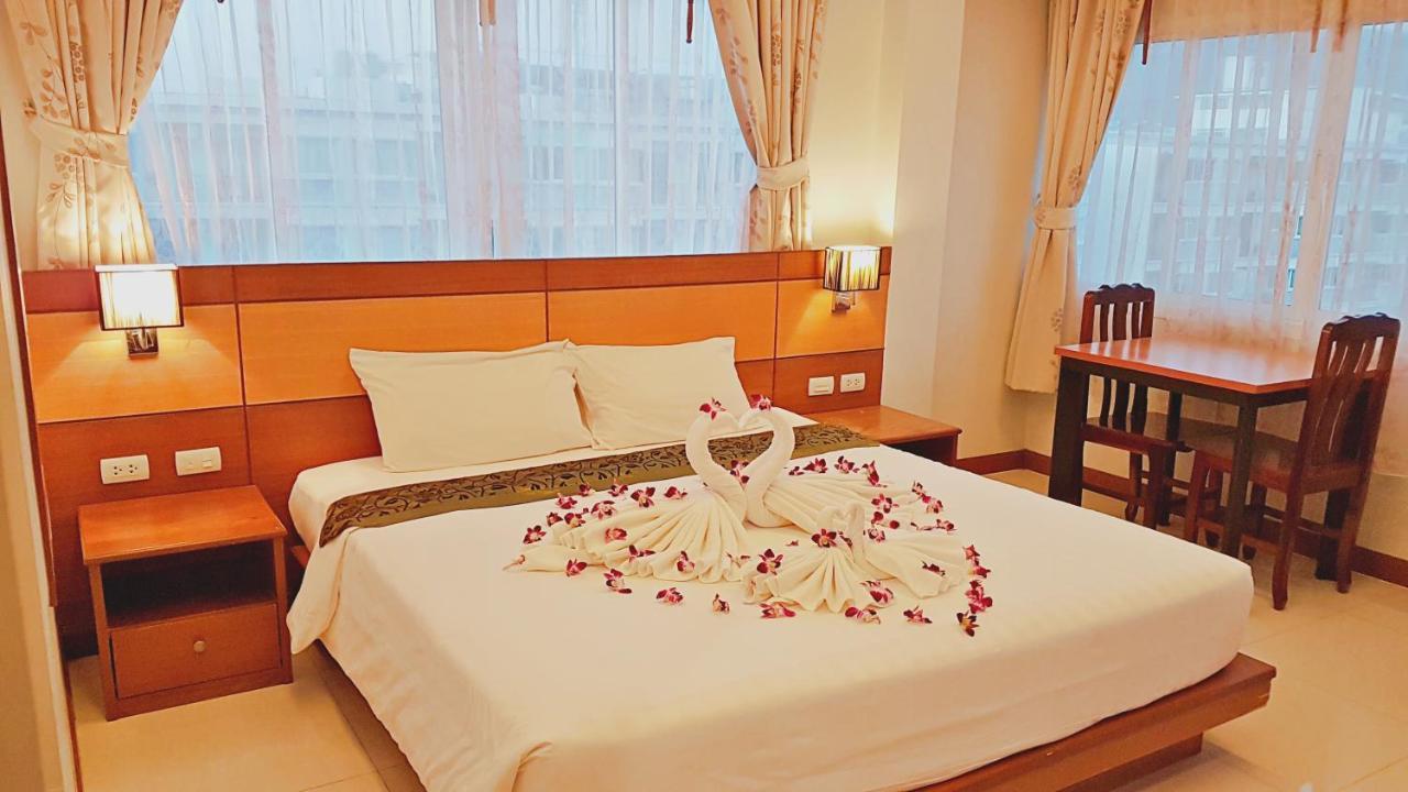Green Harbor Hotel&apartamento con servicio Patong Exterior foto